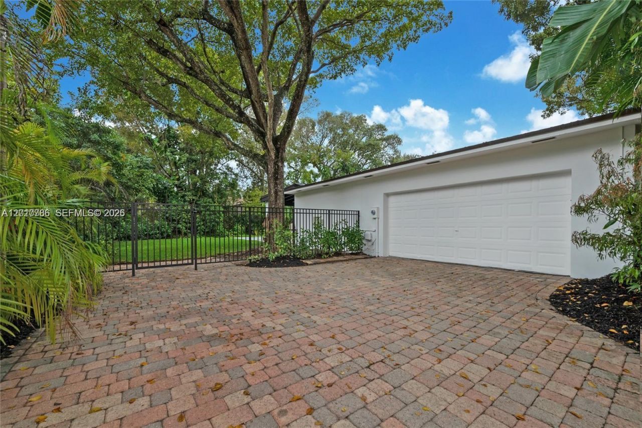 17203 SW 78th Pl , Palmetto Bay, FL 33157 Photo