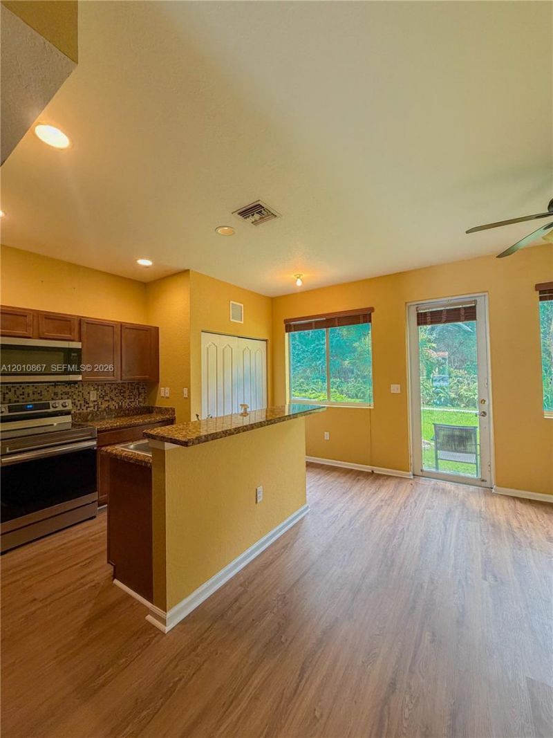 20909 NW 14th Pl , Unit 452, Miami Gardens, FL 33169 Photo