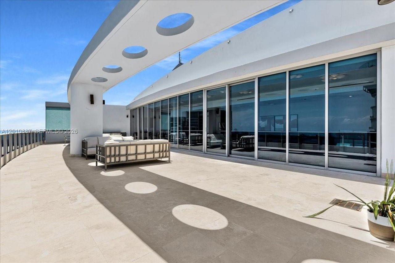 200 Biscayne Boulevard Way , Unit PH 5401, Miami, FL 33131 Photo