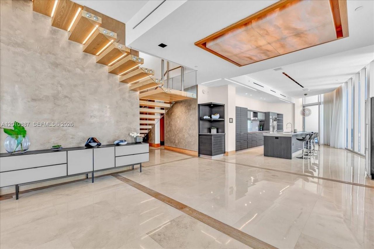 200 Biscayne Boulevard Way , Unit PH 5401, Miami, FL 33131 Photo