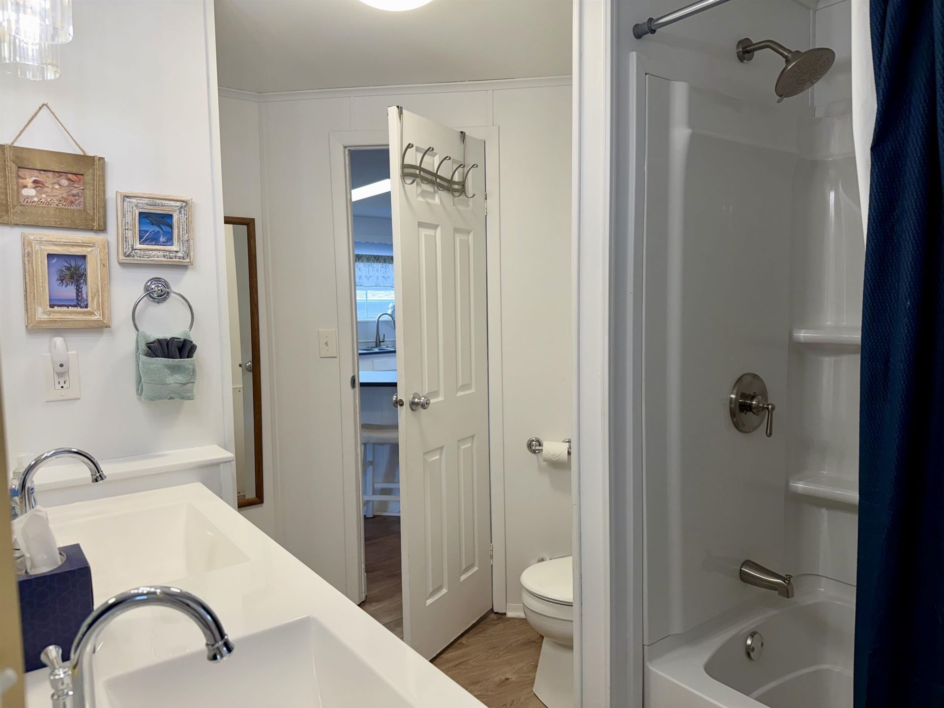 494 Sandpebble Dr. Photo 13