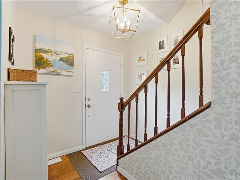 4024 Locus Bend Drive, Bellbrook, OH 45440 Photo 6