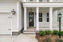 774 Maynard Lane photo 4