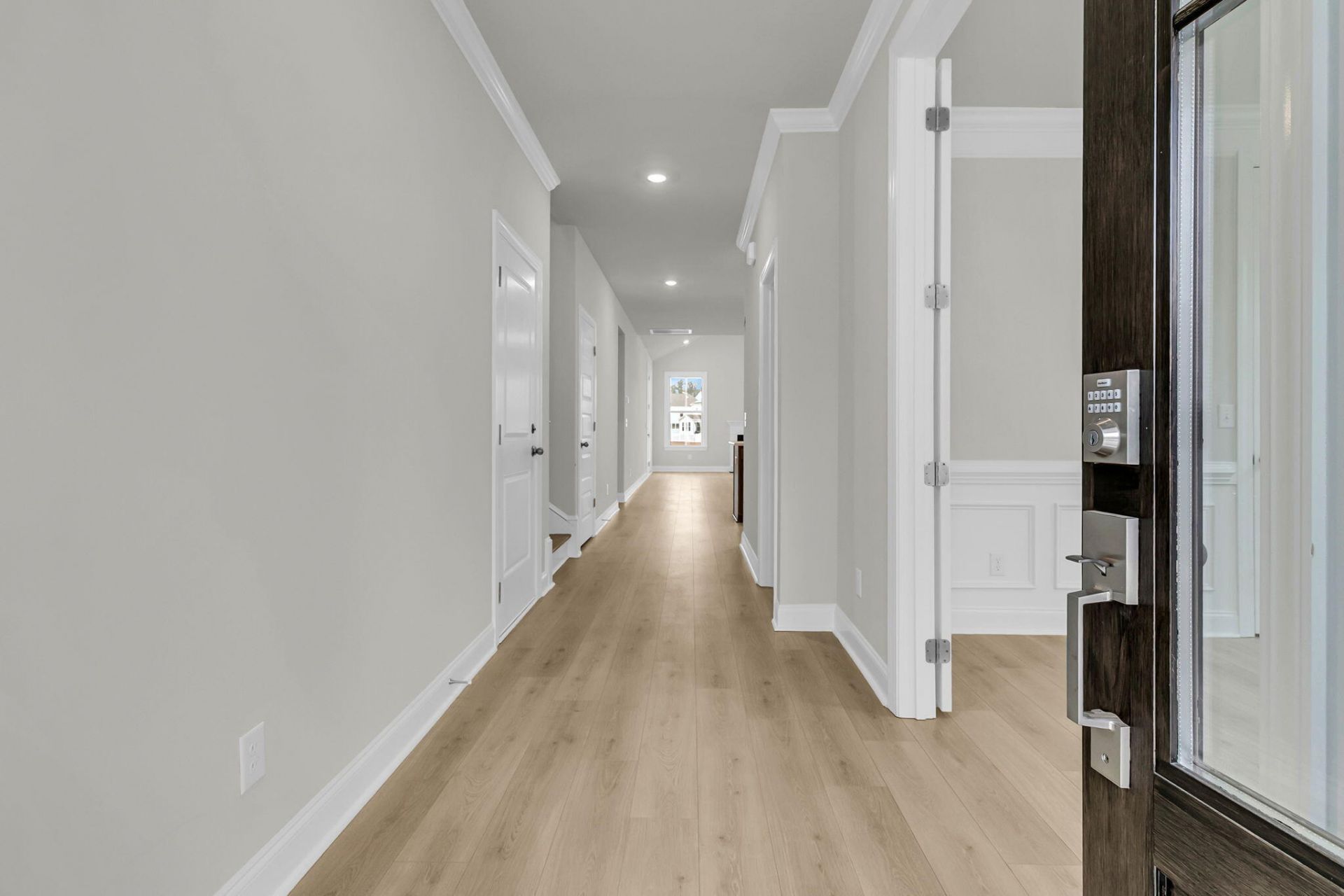 774 Maynard Lane Photo 4