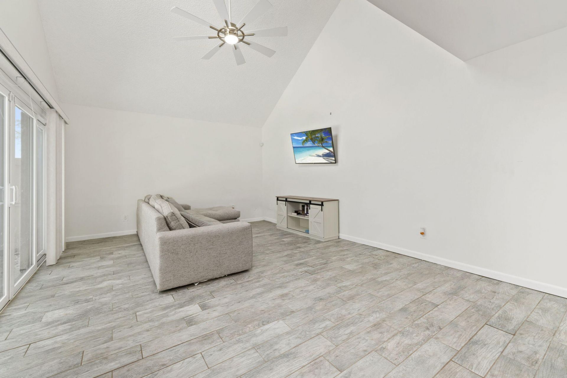 1100 SE Mitchell Avenue, Unit 204, Port Saint Lucie, FL 34952 Photo