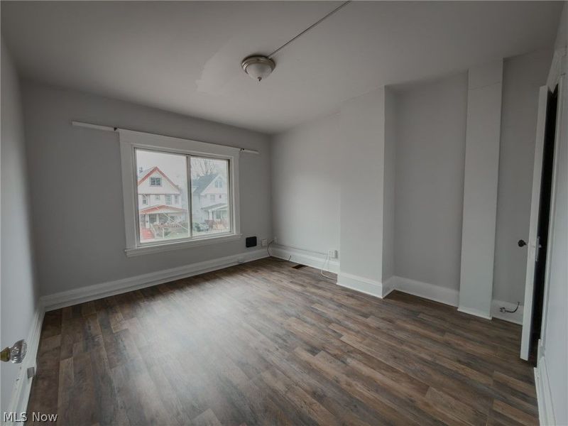 9409 Empire Avenue, Cleveland, OH 44108 Photo 8