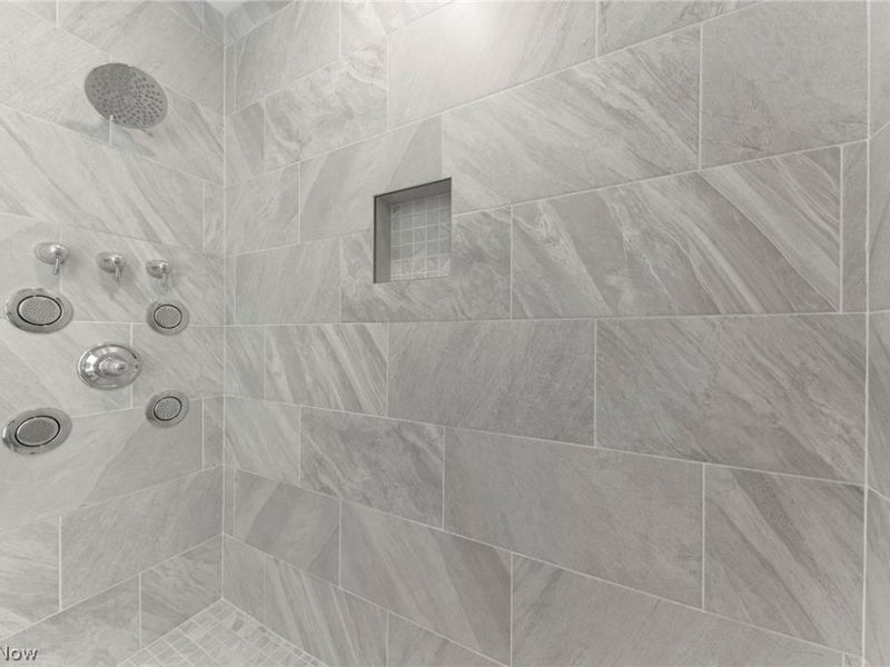1250 W 70th Street, Cleveland, OH 44102 Photo 24