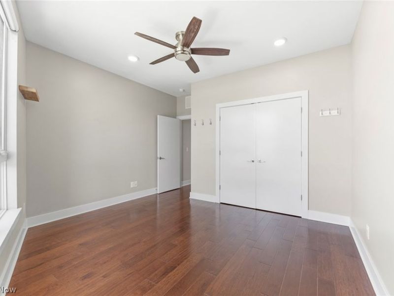 1250 W 70th Street, Cleveland, OH 44102 Photo 27
