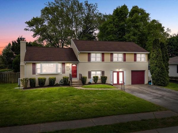 1916 FLORAL DRIVE, WILMINGTON, DE 19810