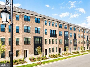 42639 DARALA DRIVE, ASHBURN, VA 20147
