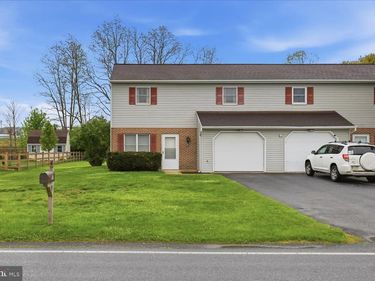107 N LINE ROAD, STEVENS, PA 17578