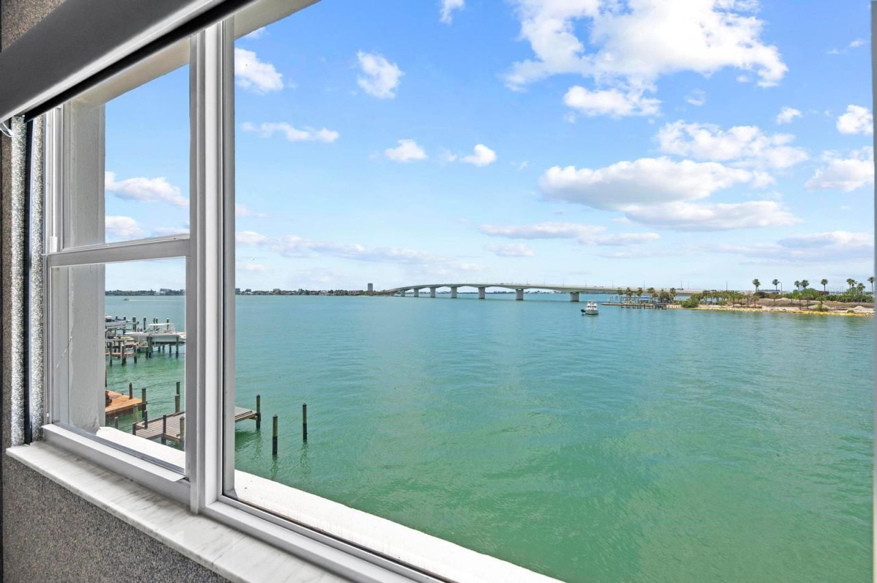 226 Golden Gate Point , Unit 33, Sarasota, FL 34236 Photo