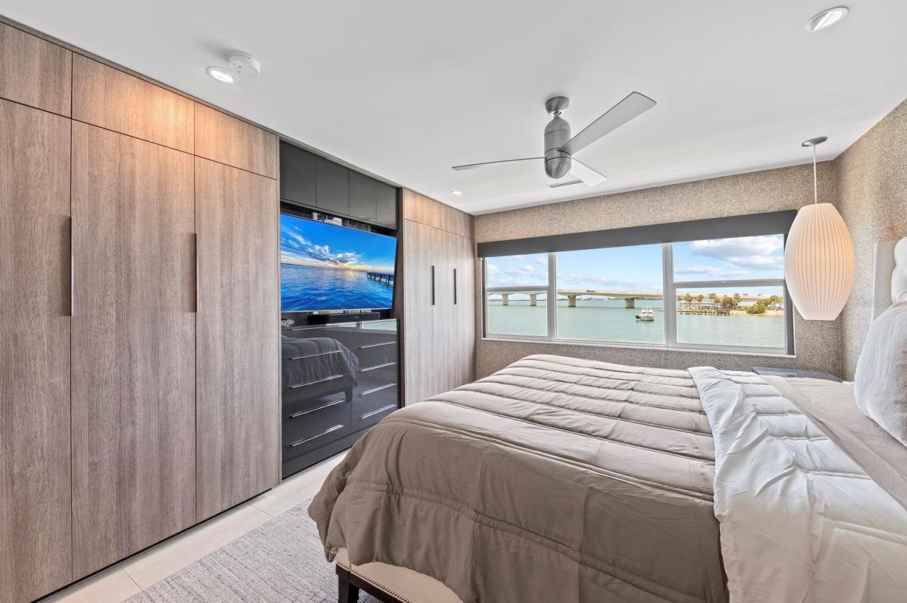 226 Golden Gate Point , Unit 33, Sarasota, FL 34236 Photo