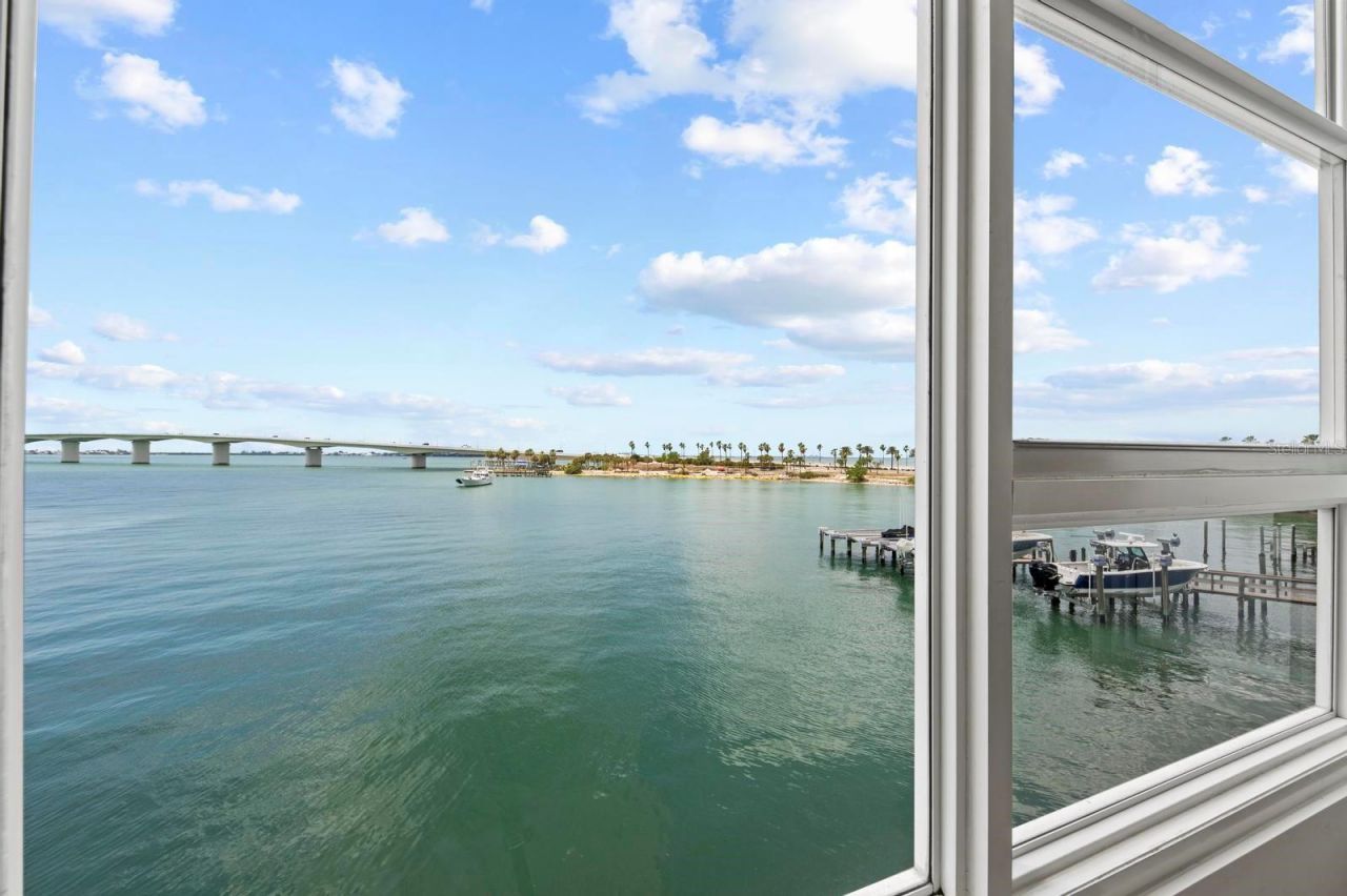 226 Golden Gate Point , Unit 33, Sarasota, FL 34236 Photo