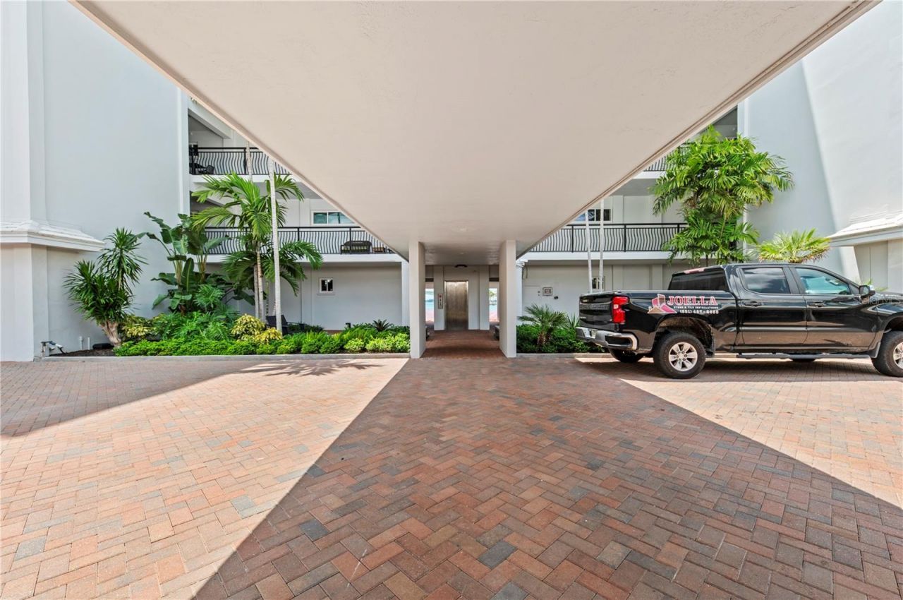 226 Golden Gate Point , Unit 33, Sarasota, FL 34236 Photo