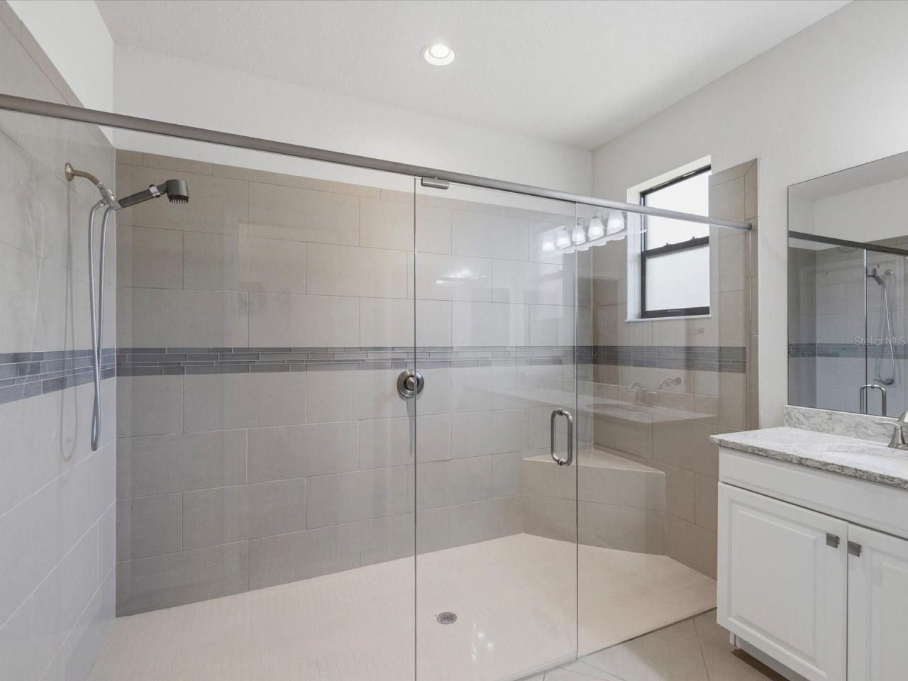 740 Rosemary Circle, Bradenton, FL 34212 Photo