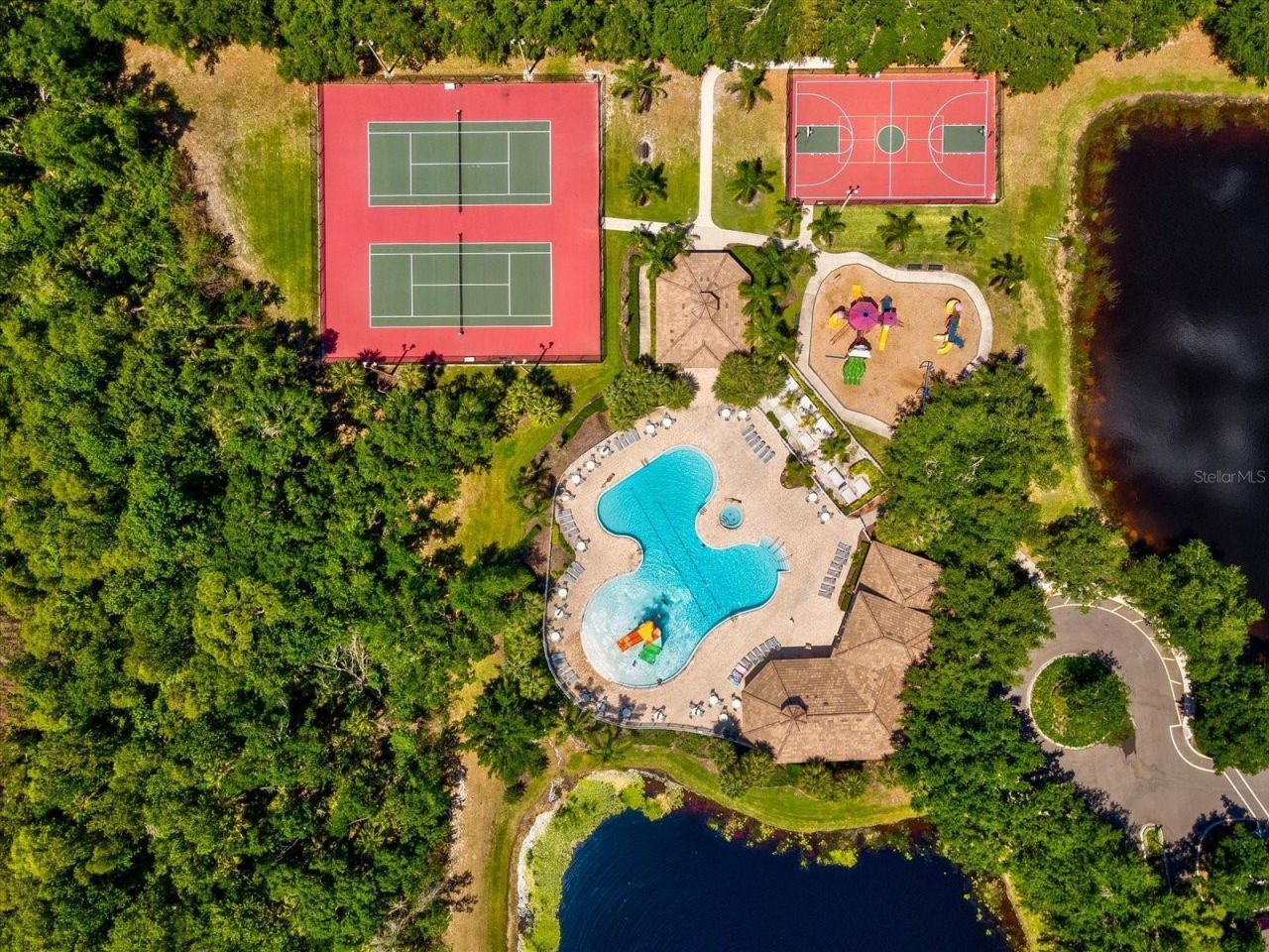 740 Rosemary Circle, Bradenton, FL 34212 Photo