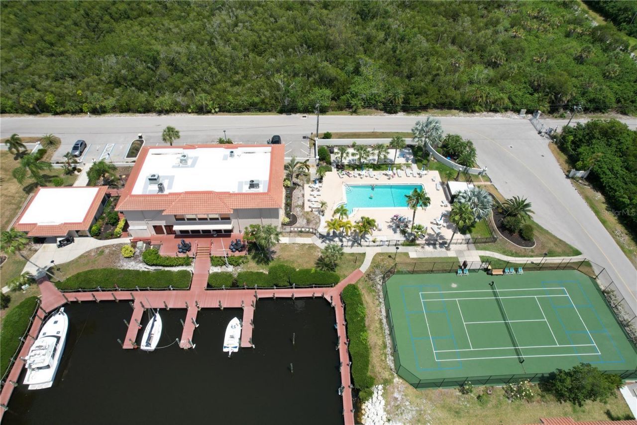 25188 Marion Avenue, Unit C302, Punta Gorda, FL 33950 Photo