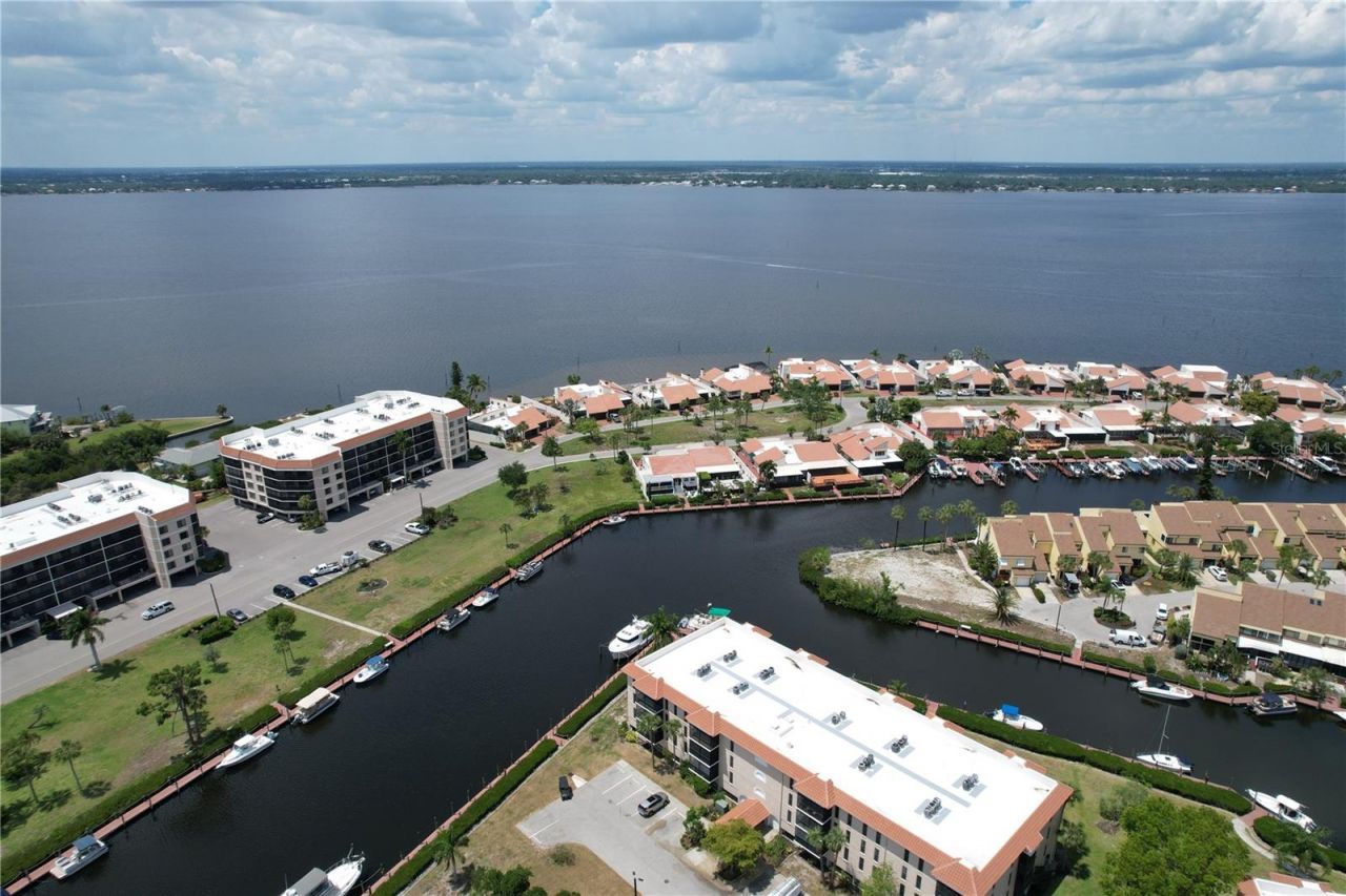 25188 Marion Avenue, Unit C302, Punta Gorda, FL 33950 Photo