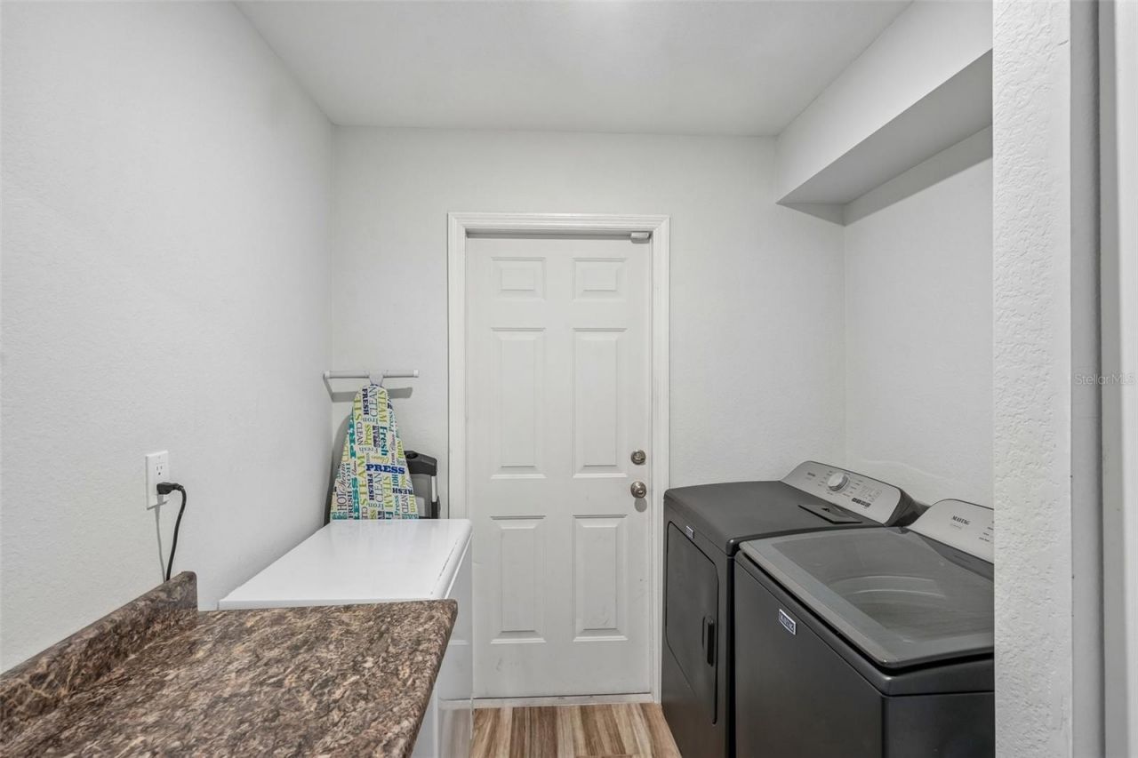 4317 NW 40th Terrace , Cape Coral, FL 33993 Photo