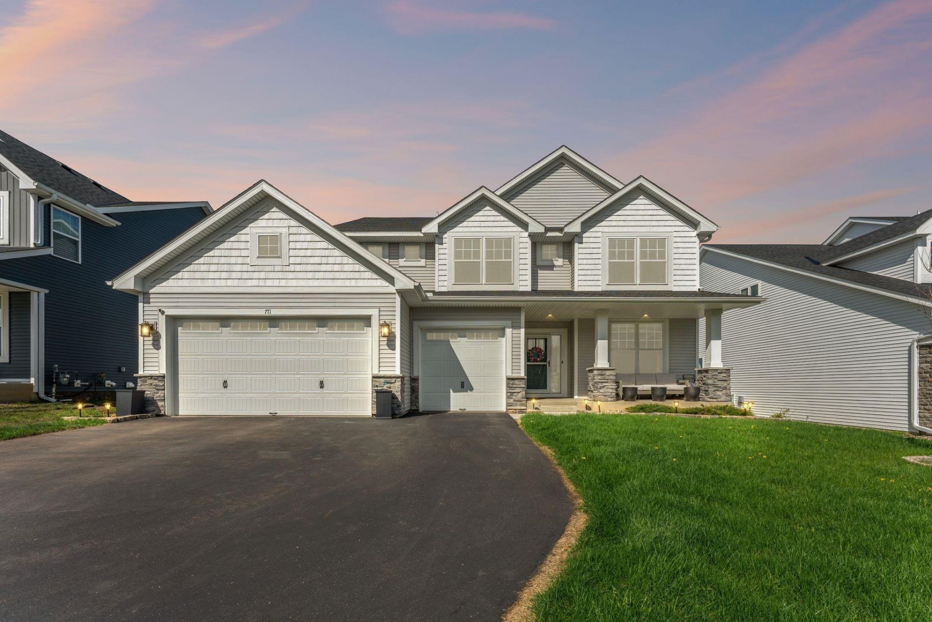 771 Spancil Hill Ridge Drive, Woodbury, MN 55129 Main Photo