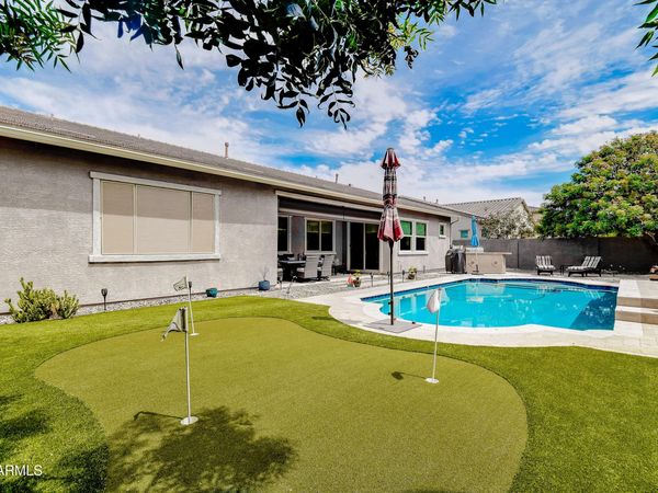 2813 E MUIRFIELD Street, Gilbert, AZ 85298