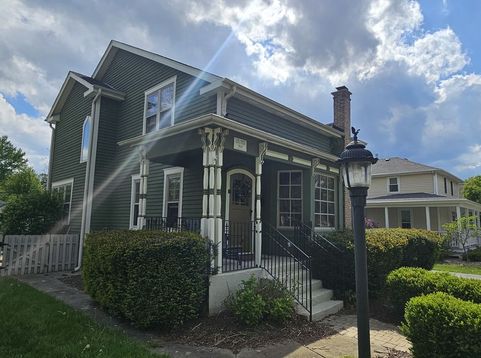 Main Photo