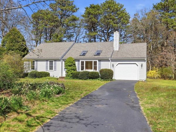 10 Skipjack Lane , Hyannis, MA 02601