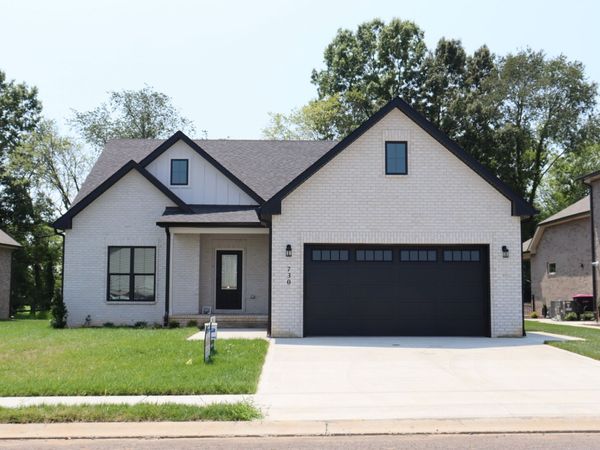 730 Southern Pine Trl, Clarksville, TN 37043