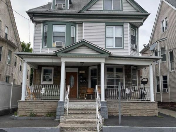 618 E 26Th St, Paterson, NJ 07504