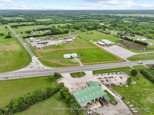 3301 S State Highway 121, Bonham, TX 75418