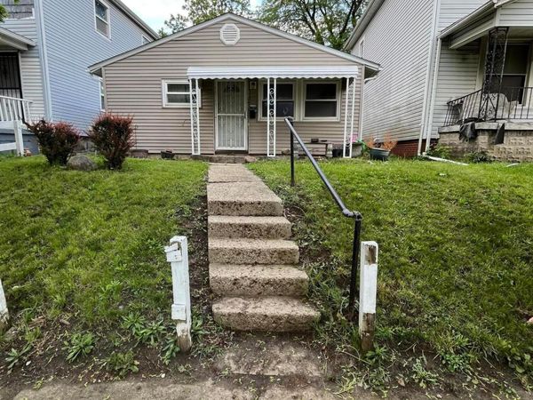 1104 Sidney Street, Columbus, OH 43201