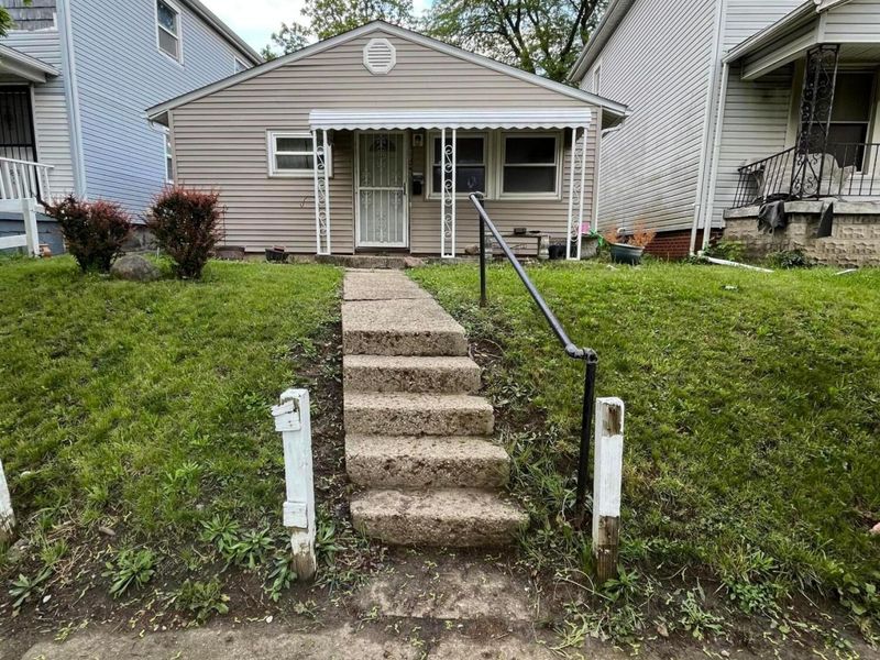 1104 Sidney Street, Columbus, OH 43201 Photo 1