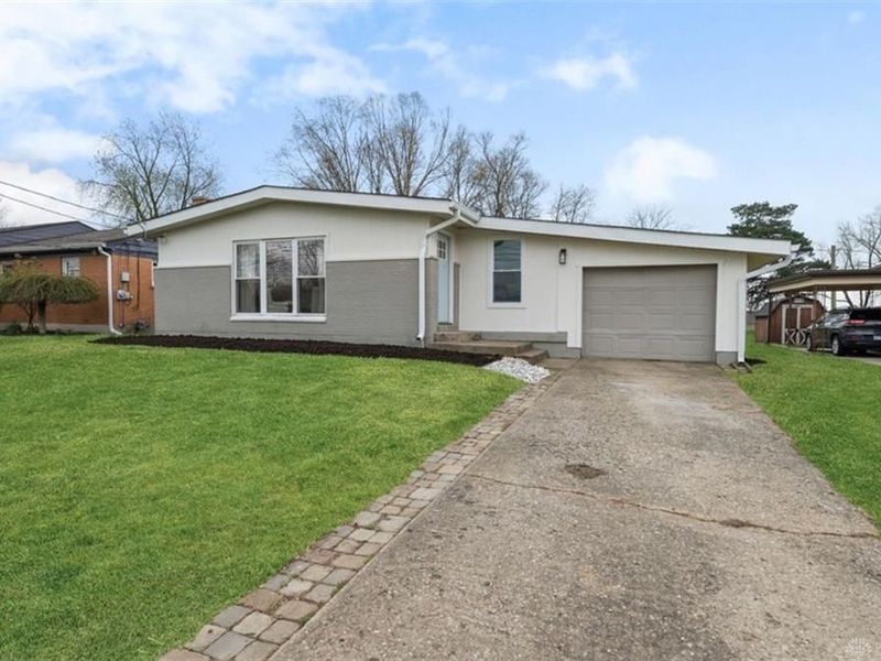 17 Desales Avenue, Lebanon, OH 45036 Photo 2