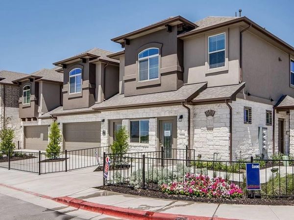 2880 Donnell DR, Unit 3802, Round Rock, TX 78664