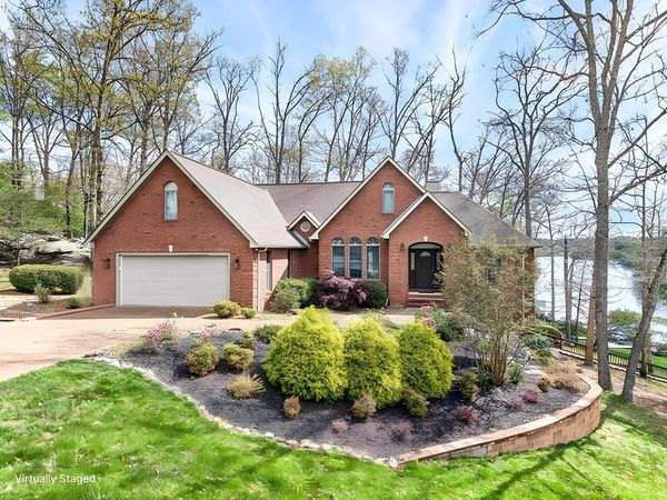 983 Tennessee Ave, Crossville, TN 38555