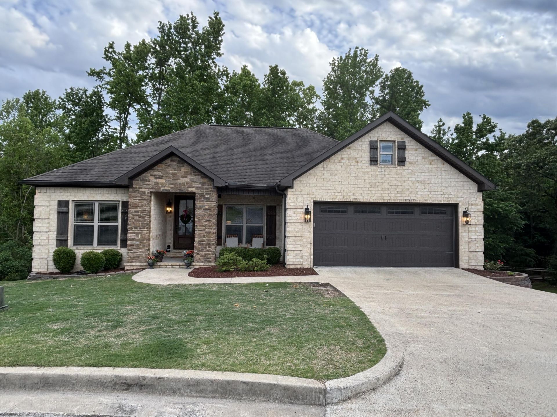 50 Woodlands Circle Batesville, AR 72501