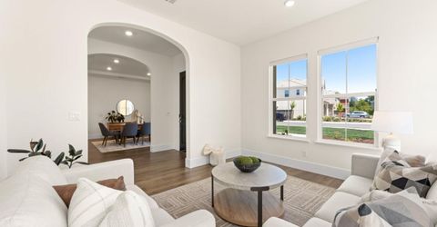 4792 Crowne Point Ct, Rocklin, CA 95677 Photo