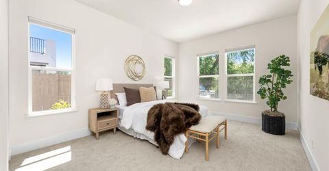 4792 Crowne Point Ct, Rocklin, CA 95677 Photo