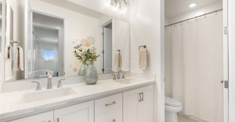 4792 Crowne Point Ct, Rocklin, CA 95677 Photo