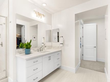 4792 Crowne Point Ct, Rocklin, CA 95677 Photo