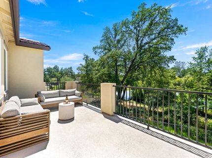 4792 Crowne Point Ct, Rocklin, CA 95677 Photo