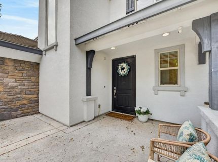 7 Triumph Ct, Sacramento, CA 95831 Photo