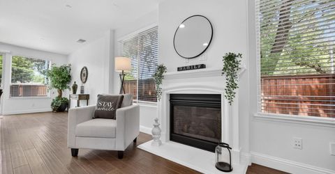 7 Triumph Ct, Sacramento, CA 95831 Photo