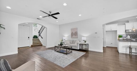 7 Triumph Ct, Sacramento, CA 95831 Photo