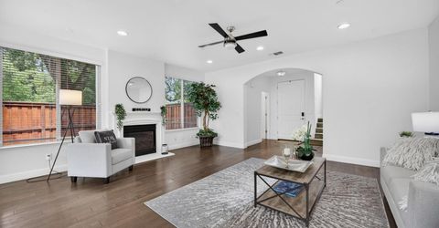 7 Triumph Ct, Sacramento, CA 95831 Photo