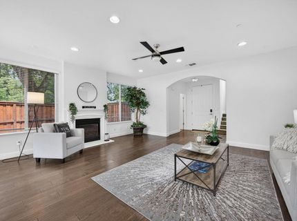 7 Triumph Ct, Sacramento, CA 95831 Photo