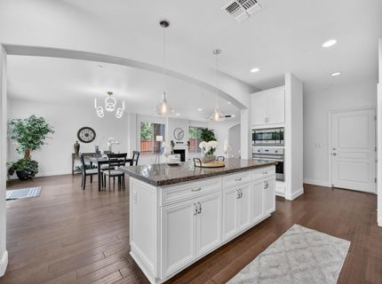 7 Triumph Ct, Sacramento, CA 95831 Photo