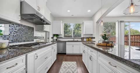 7 Triumph Ct, Sacramento, CA 95831 Photo