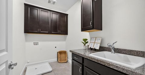 7 Triumph Ct, Sacramento, CA 95831 Photo